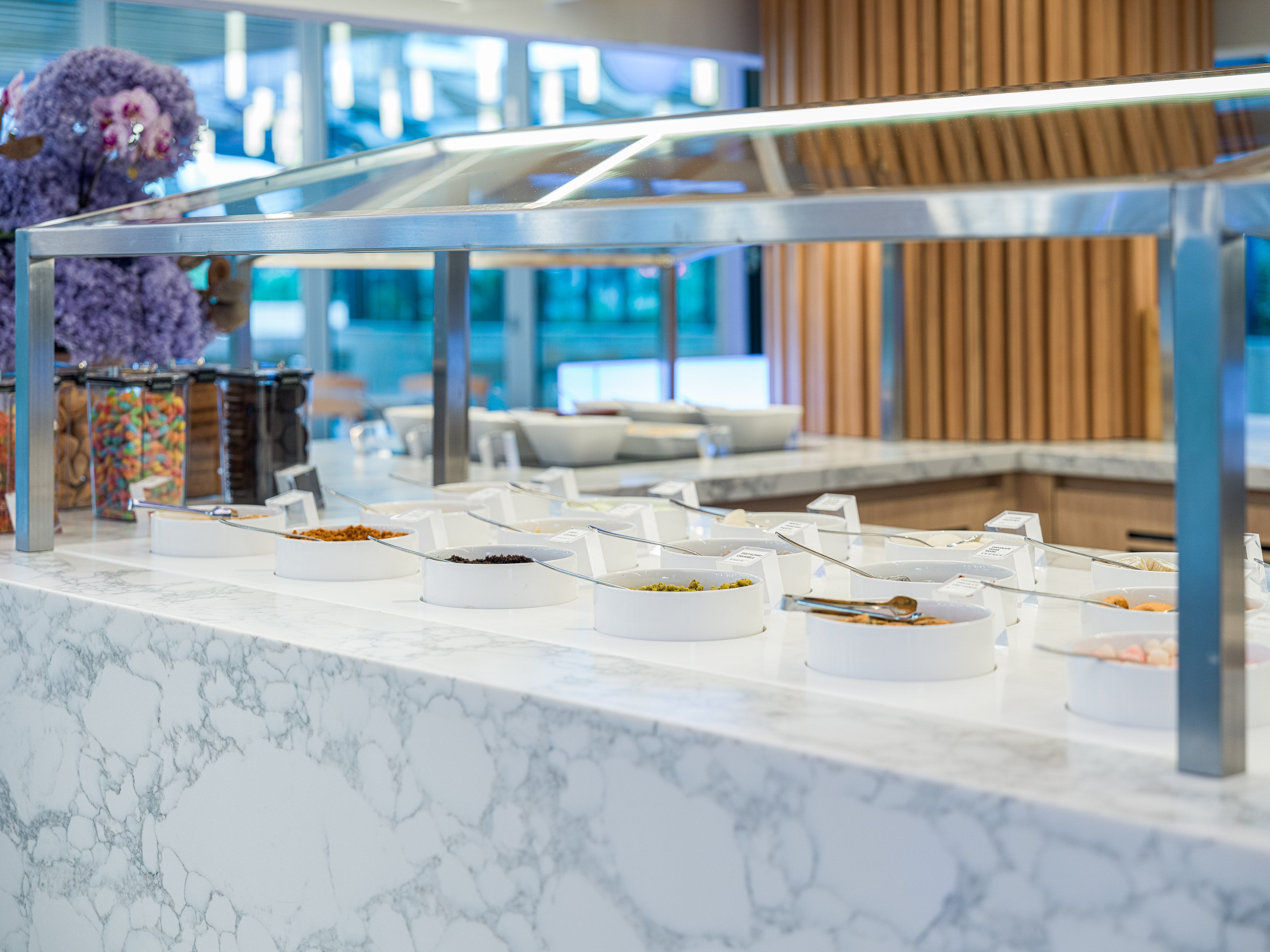 ZERO Mineral Surface with REALMATTE™ Technology - The End of the Compromise